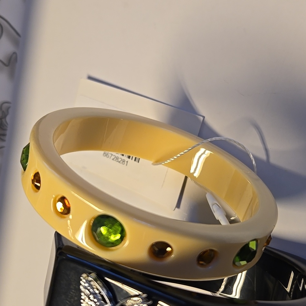 Sassy Jones Bangle Stack - Picture 2 of 3